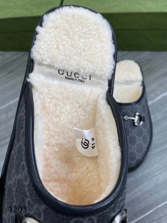 GUCCI shoes 38-44-42_1338156